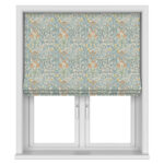 William Morris At Home Woodland Weeds Bluebird Motorised