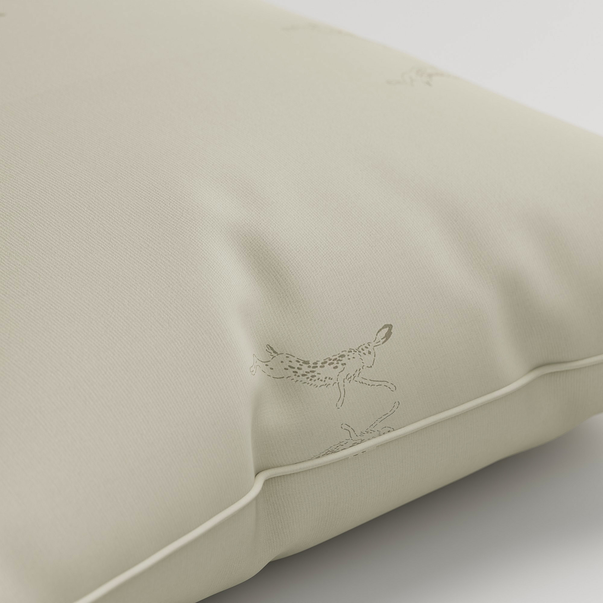 Sophie Allport Boxing Hares Natural Cushion - Image 3