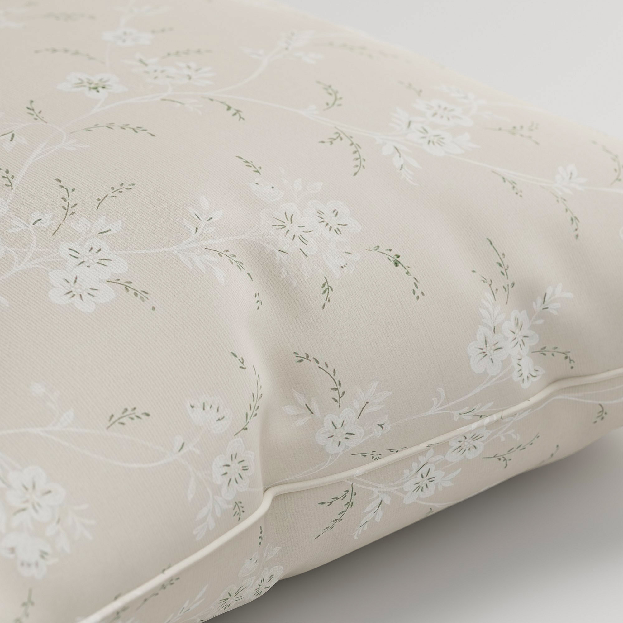 Laura Ashley Eva Linen Cushion - Image 3