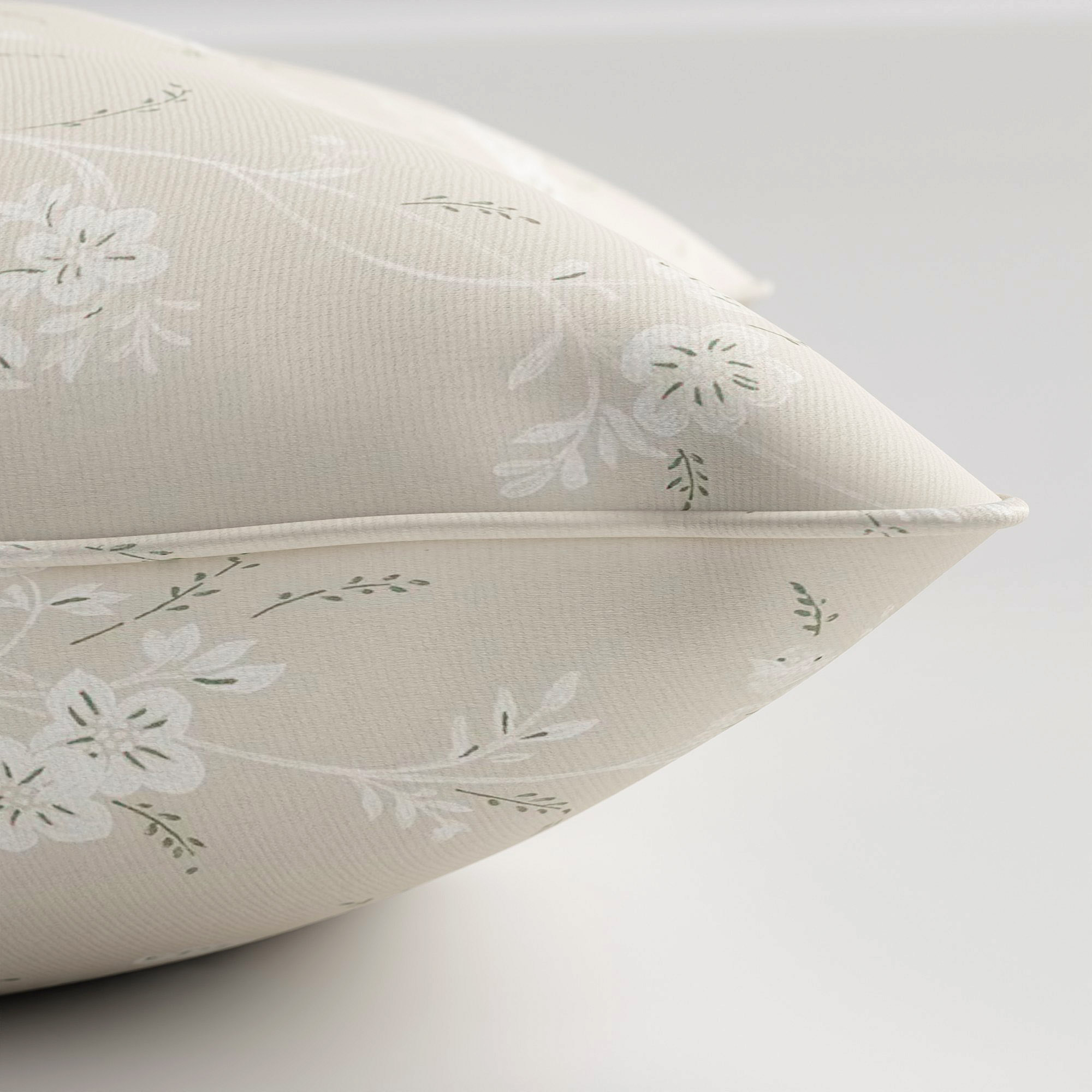 Laura Ashley Eva Linen Cushion - Image 4