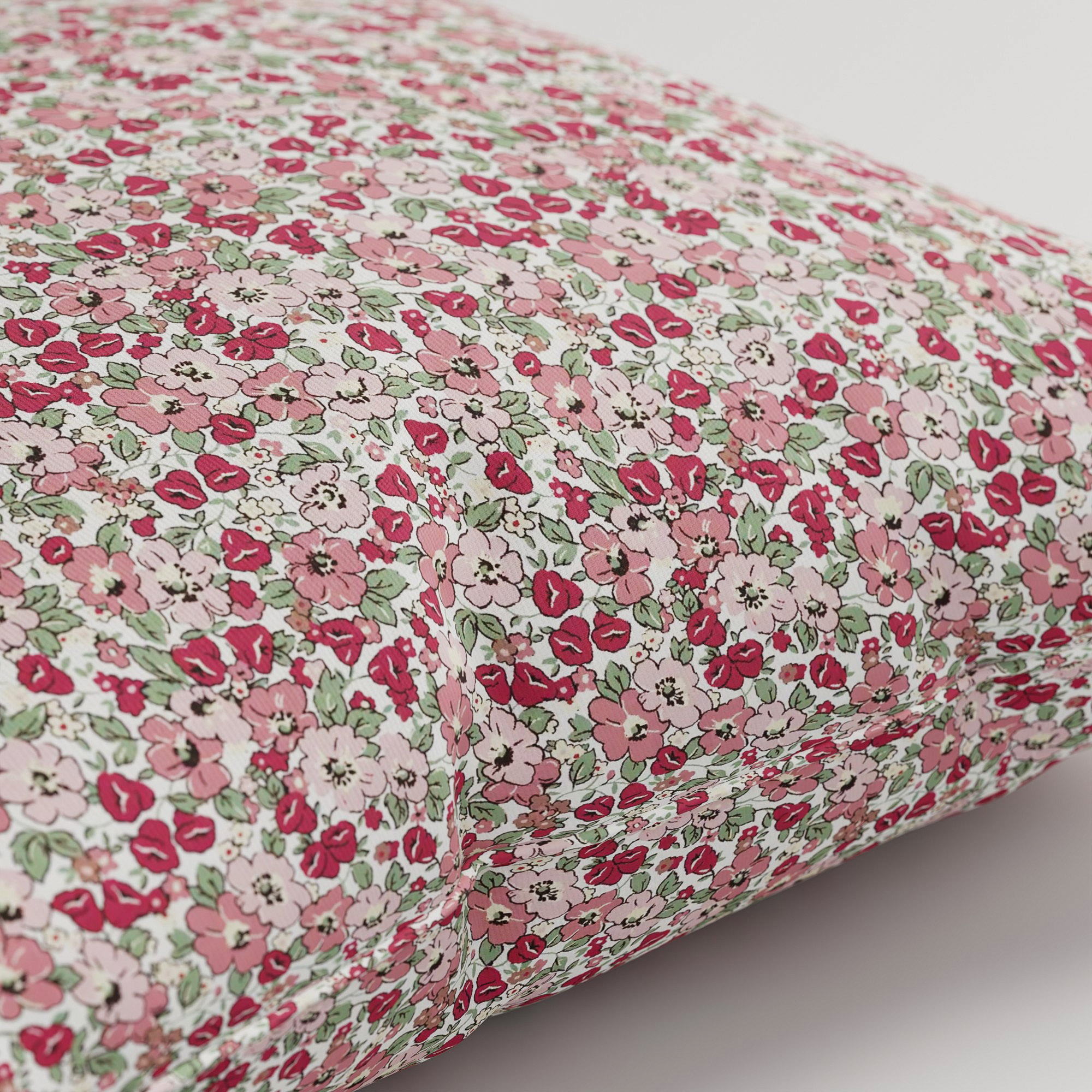 Laura Ashley Libby Floral Blush Cushion - Image 3