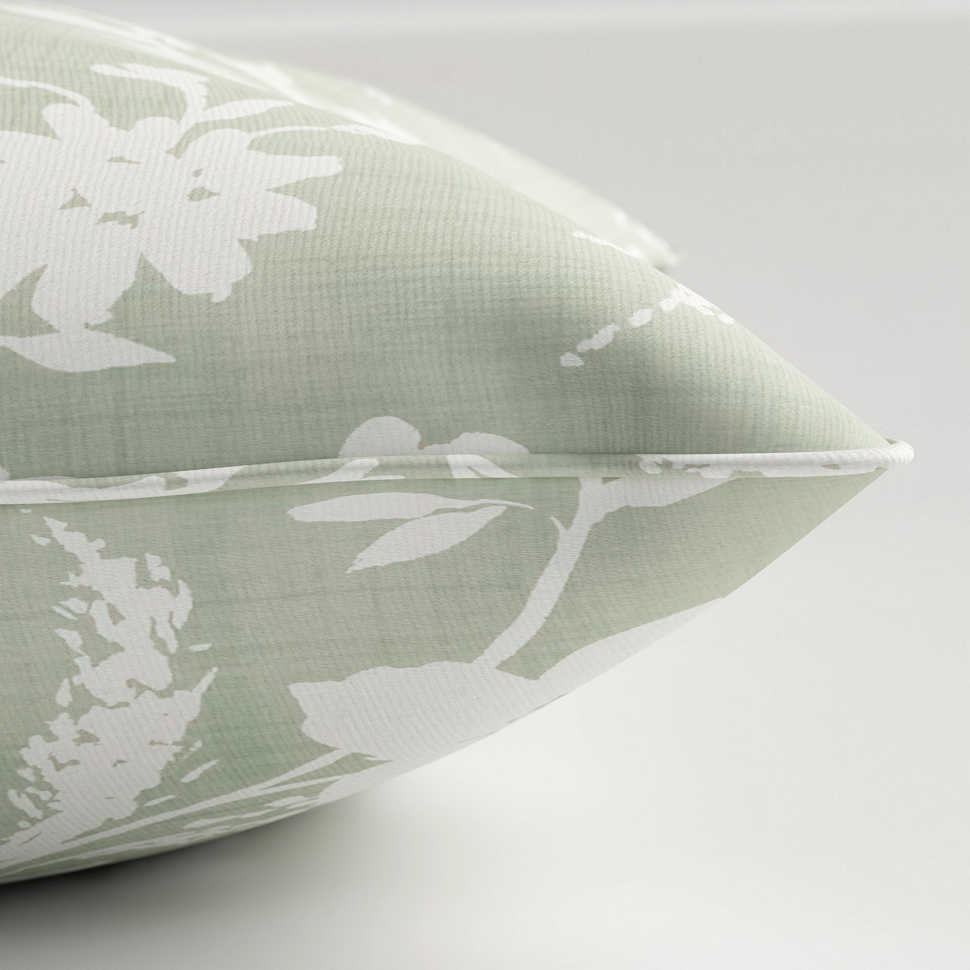 Laura Ashley Rye Hedgerow Green Cushion - Image 4