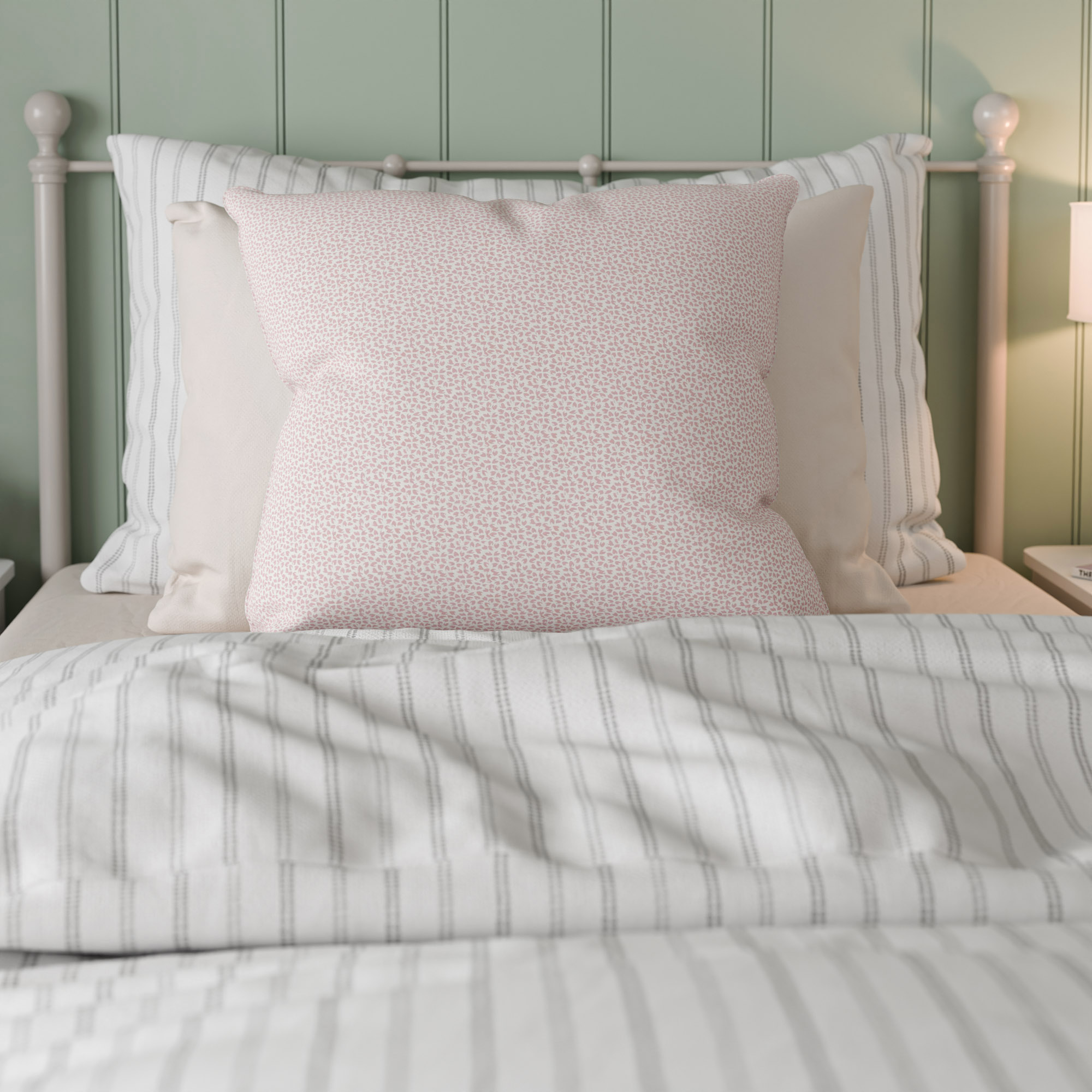 Laura Ashley Sycamore Off White/Blush Cushion