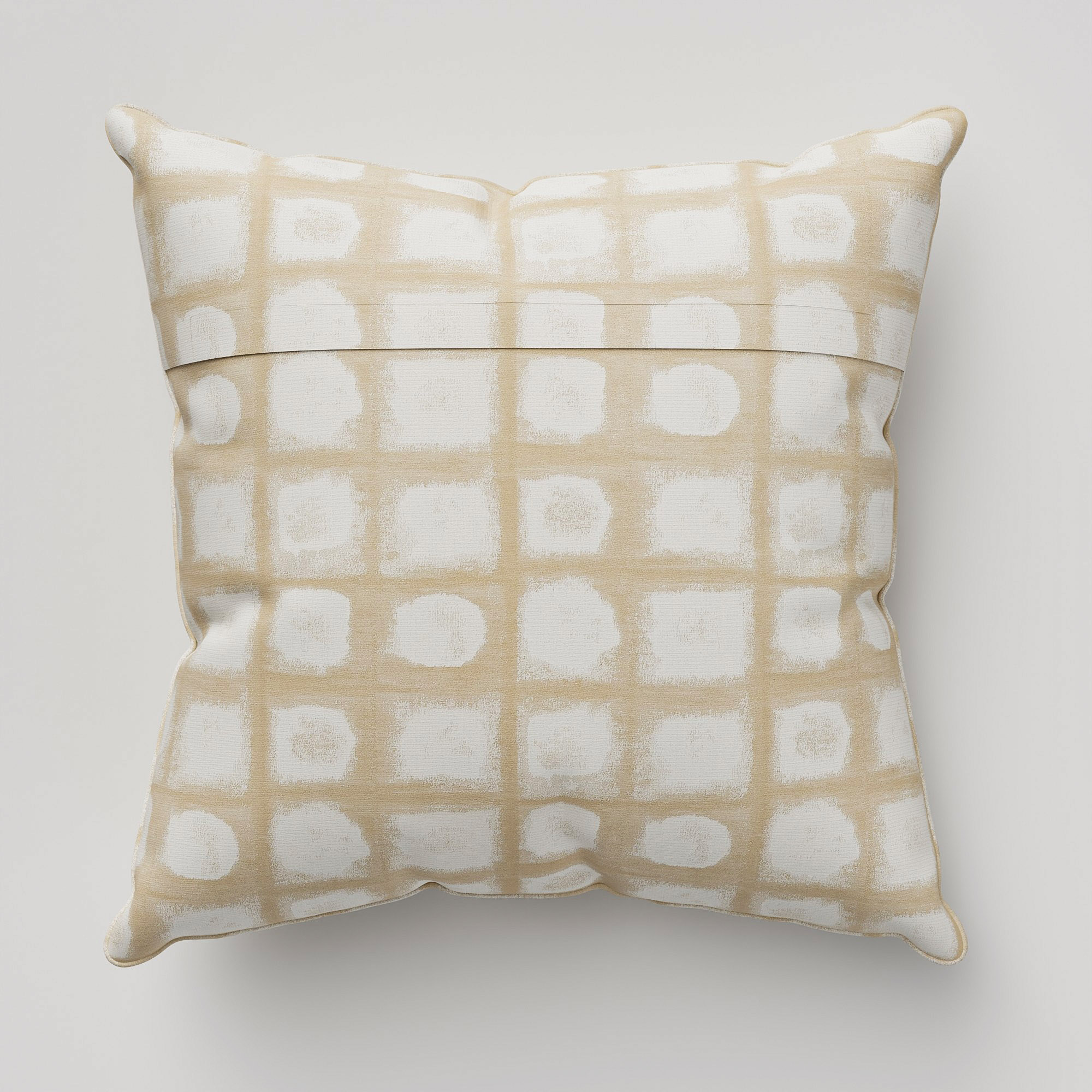 Gryon Oyster Cushion - Image 5
