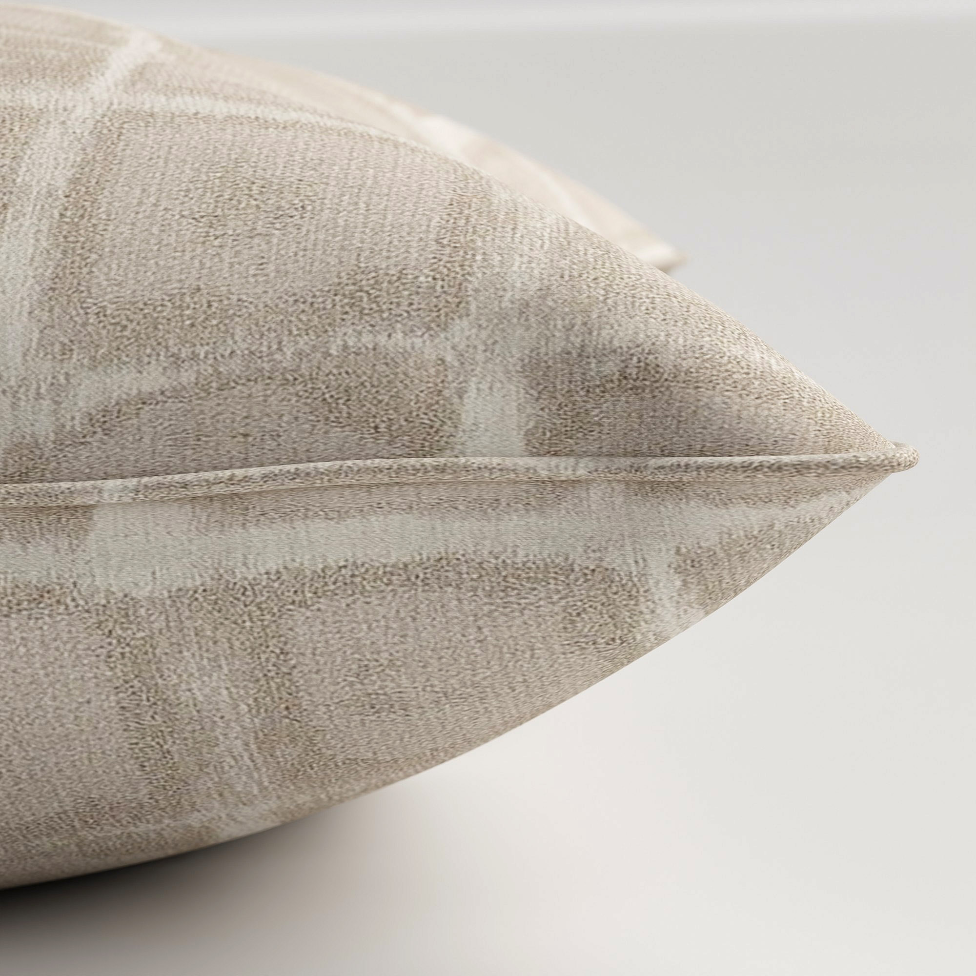 Gryon Pewter Cushion - Image 4