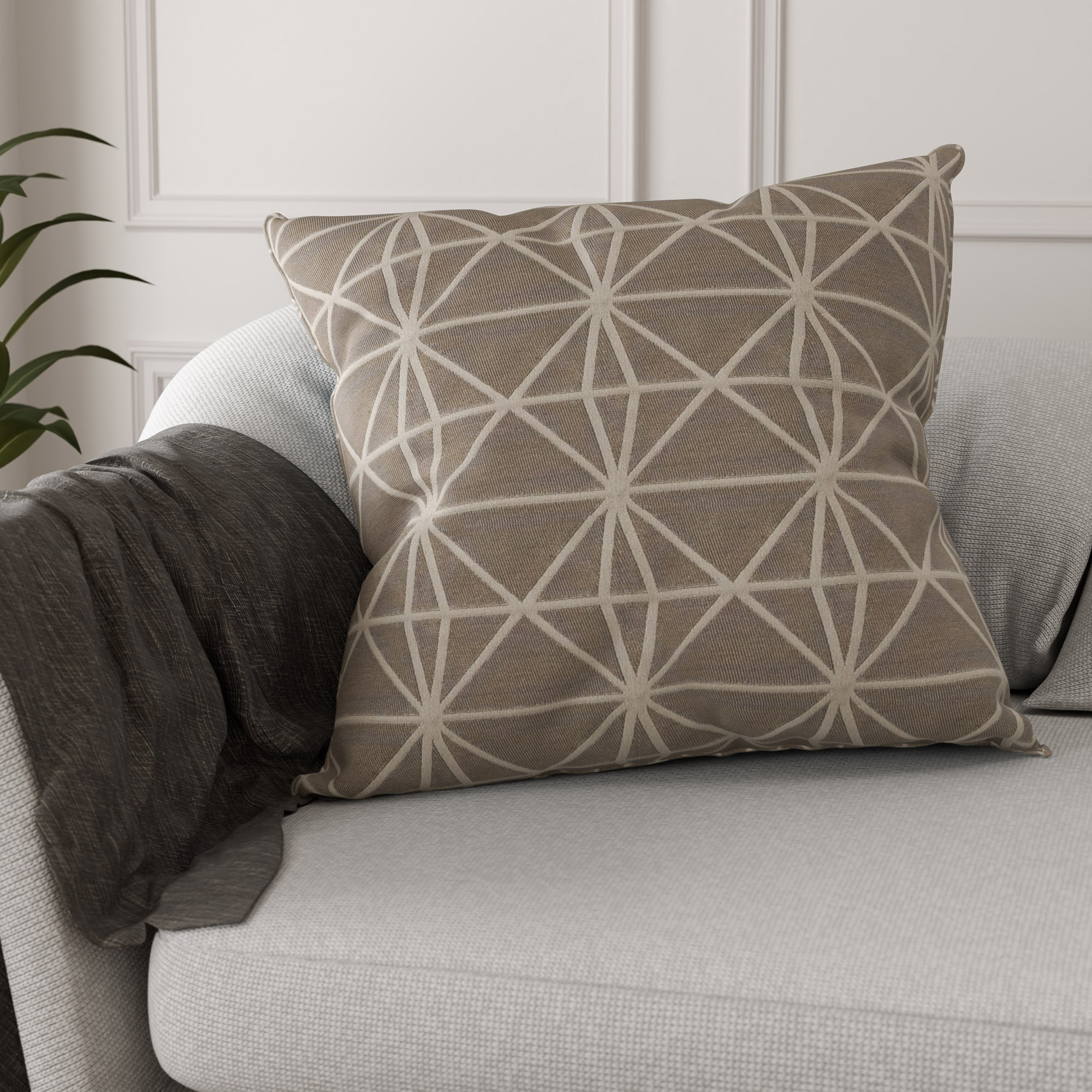 Prilly Silver Cushion