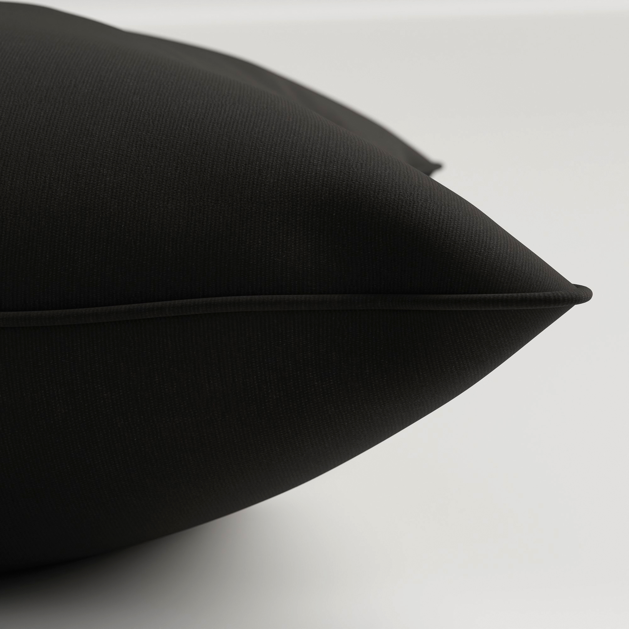 Novi Night Cushion - Image 4