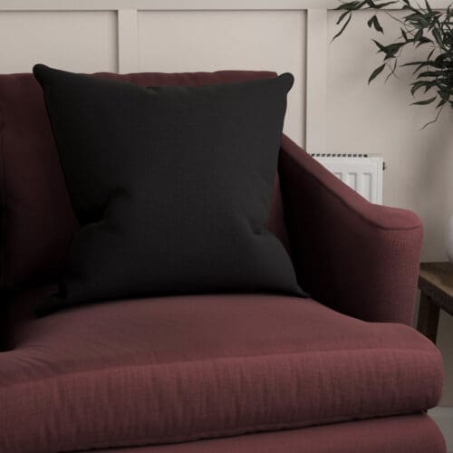 Ezra Onyx Cushion