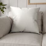 Zari Snow Cushion