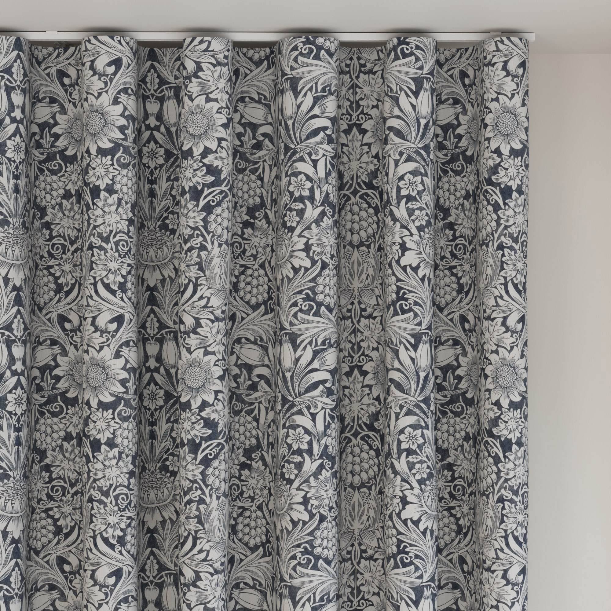William Morris At Home Sunflower Indigo Wave Curtain - Image 6