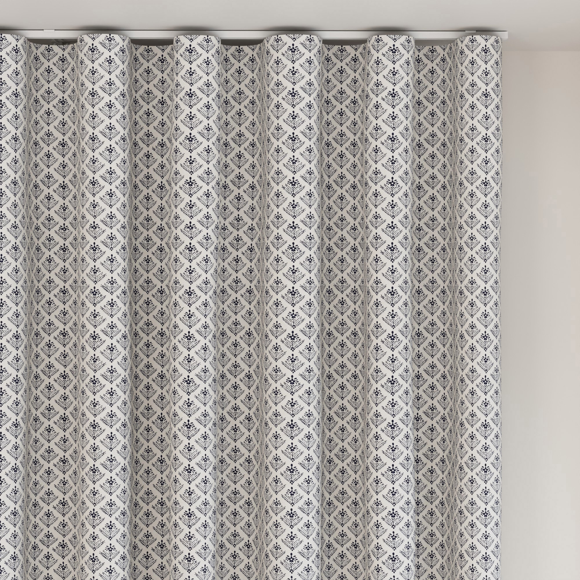 Laura Ashley Lady Fern French Navy Wave Curtain - Image 6