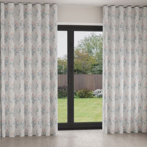 Laura Ashley Scarborough Fair Blush Wave Curtain