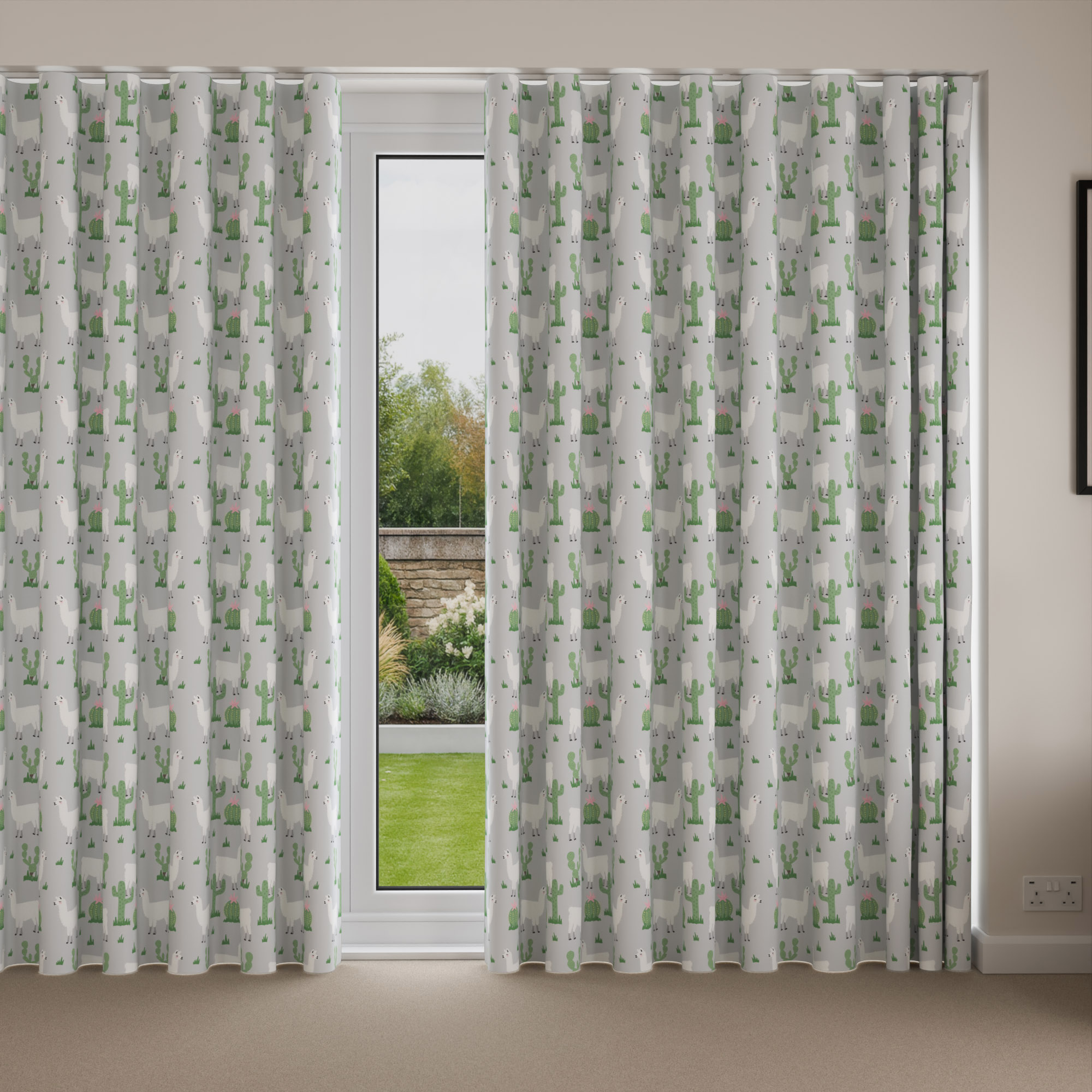 Llamas Multi Wave Curtain - Image 4