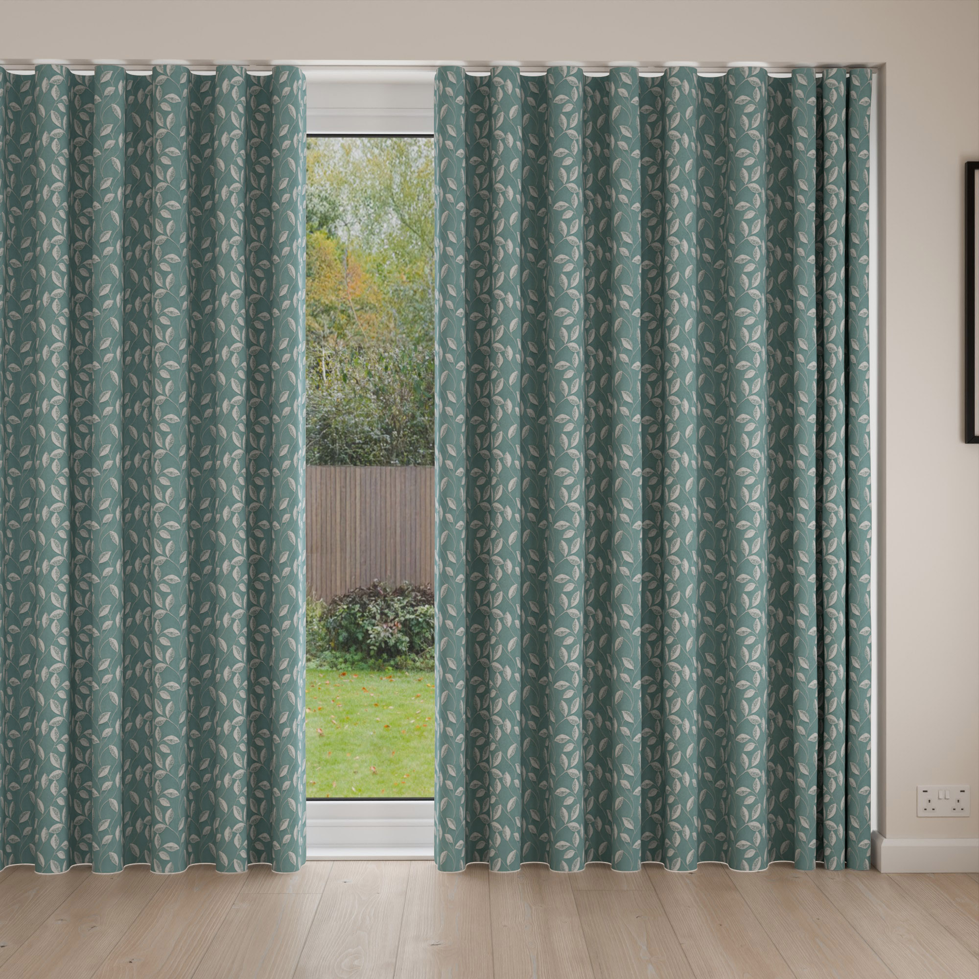 Stubbs Spa Wave Curtain - Image 4