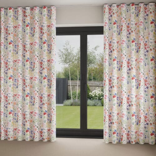 Wee Blue Bell Secret Garden Rose Wave Curtain