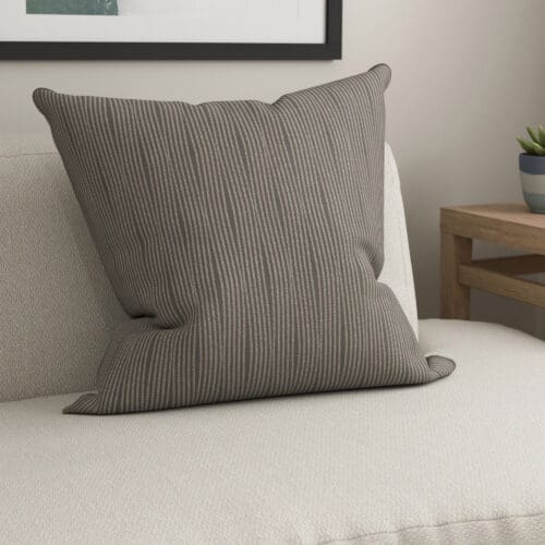 Colo Shadow Cushion