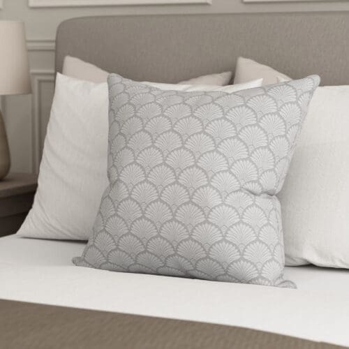 PaFia Silver Cushion