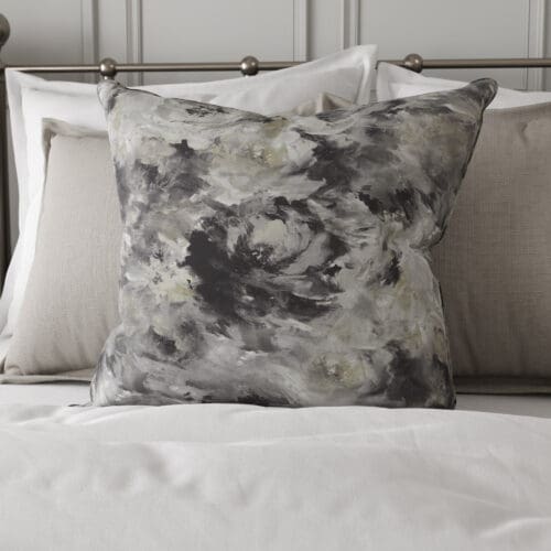 Camellia Ink Cushion
